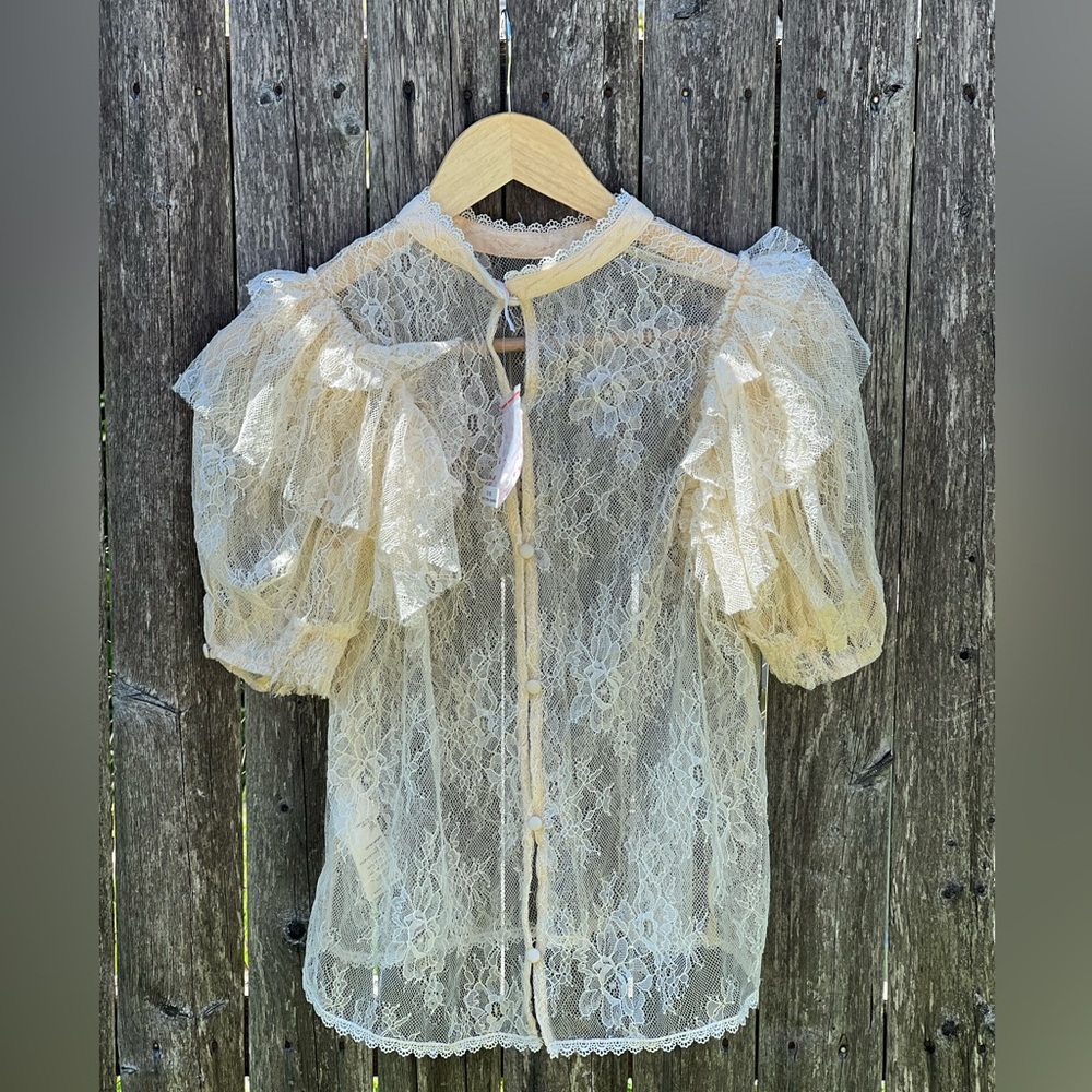 FREE PEOPLE SECRET ADMIRER LACE Top NWT - Picture 15 of 16